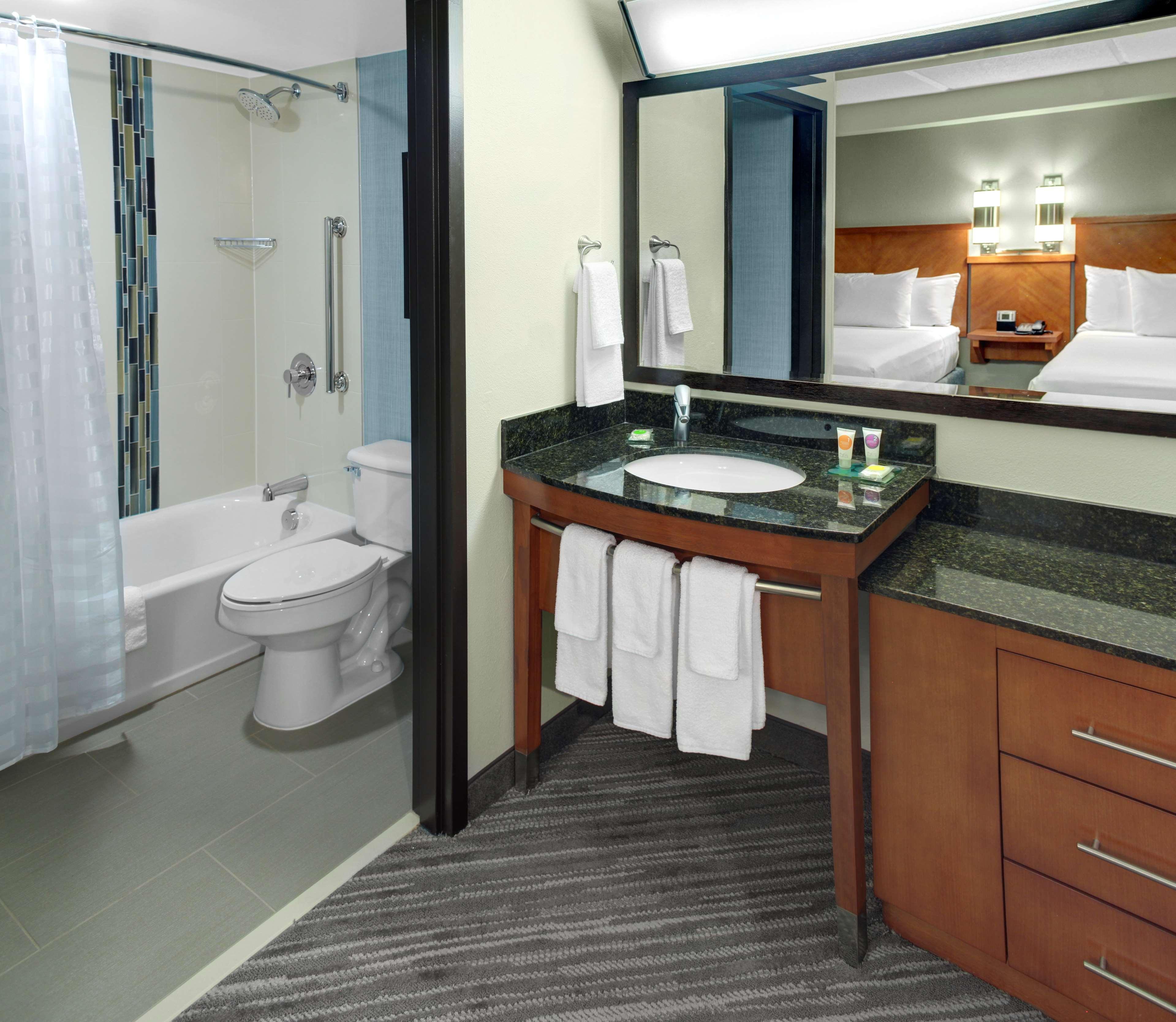 Hyatt Place Detroit/Auburn Hills Buitenkant foto